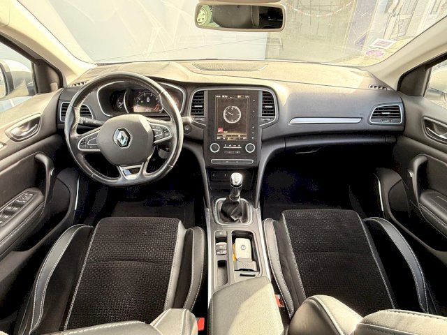 Renault Renault Megane IV 1.3 TCE 140 INTENS
