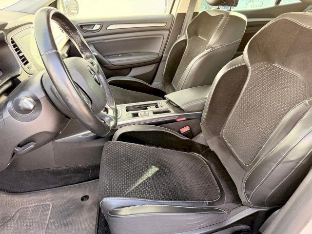 Renault Renault Megane IV 1.3 TCE 140 INTENS