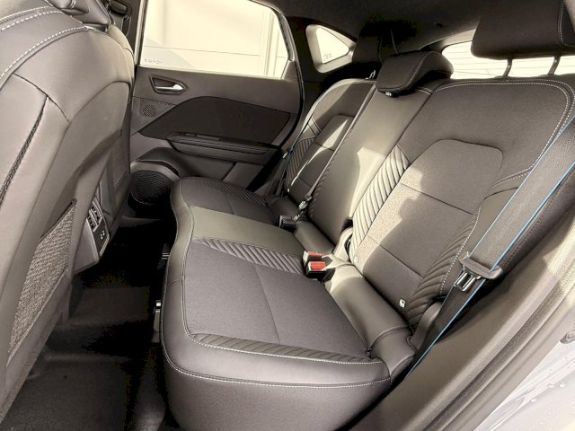 Renault Renault Captur full hybrid 145 ch esprit Alpine
