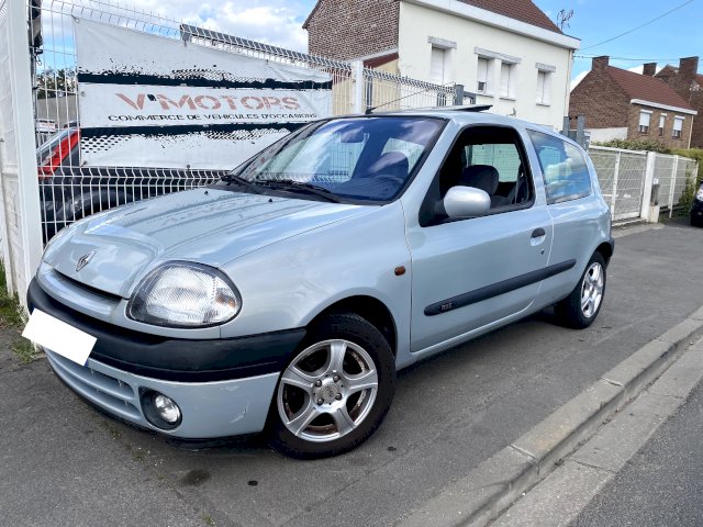 Renault Renault Clio II 1.6 RTE BAa 3p