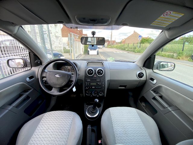 Ford Ford Fusion  1.4 16v 80ch Trend Durashift