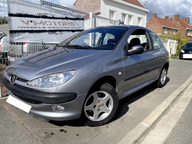 Peugeot Peugeot 206  1.6 16v XT BAa 3p