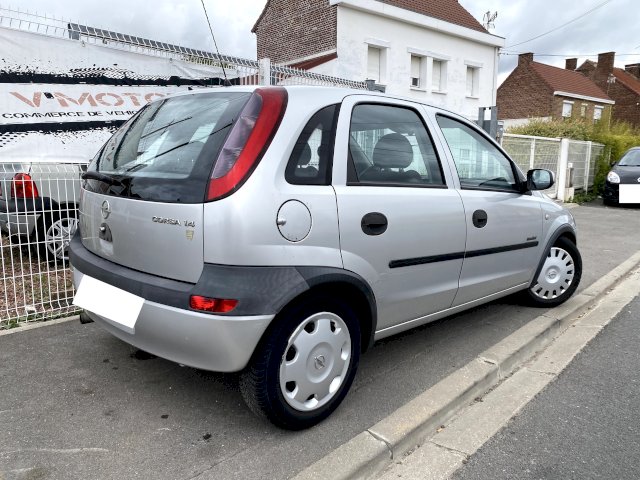 Opel Opel Corsa III 1.4 16v Comfort BA 5p