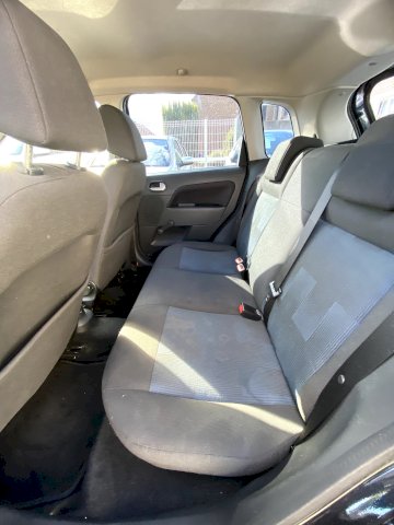 Ford Ford Fiesta III 1.4 16v 80ch Ghia Durashift 5p