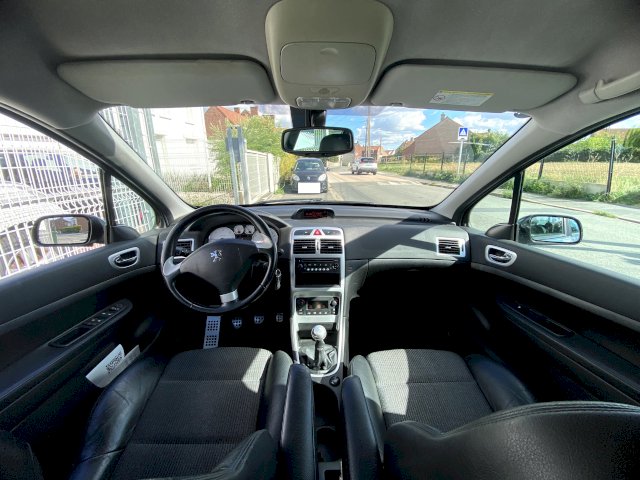 Peugeot Peugeot 307  1.6 HDi110 Executive Pack 5p