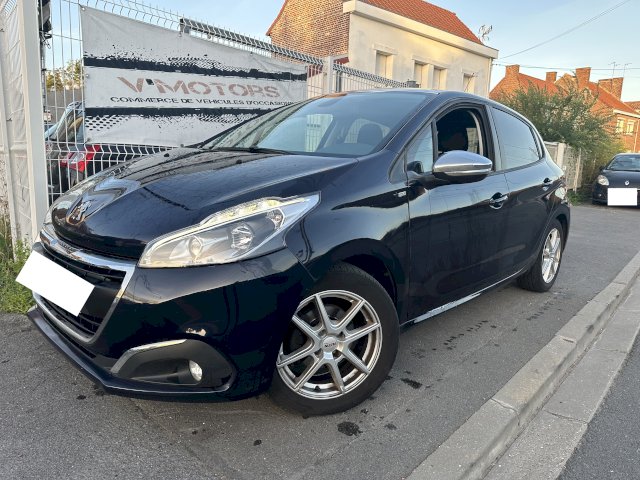 Peugeot Peugeot 208  1.6 BlueHDi 100ch Style 5p