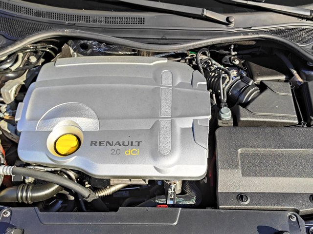 Renault Renault Laguna III (K91) 2.0 dCi 130ch FAP GT 4Control