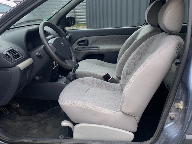 Renault Renault Clio II 1.2 60ch Campus 3p