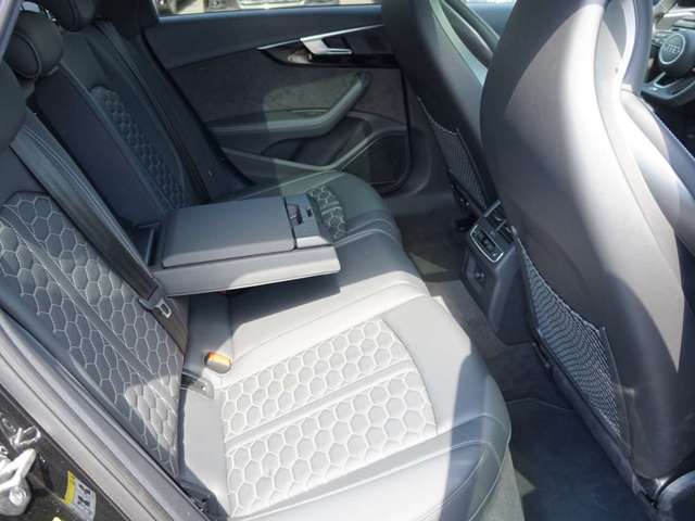 Audi Audi Rs4 Avant 2.9 V6 TFSI 450ch quattro tiptronic