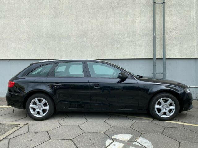 Audi Audi A4 Avant N1  2.0 TFSI 211ch Ambiente quattro