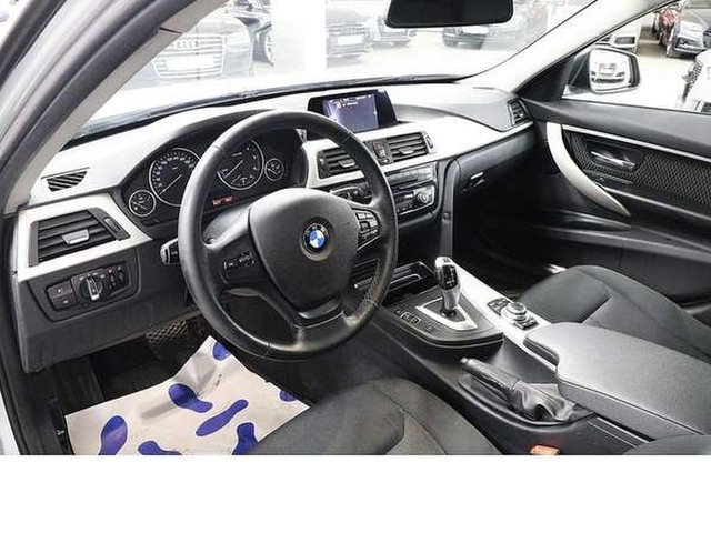 BMW BMW Série 3 VI (F30) 318d 150ch Executive