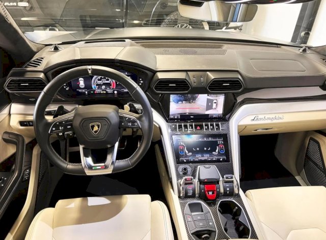 Lamborghini Lamborghini Urus  4.0 V8 650ch Biturbo