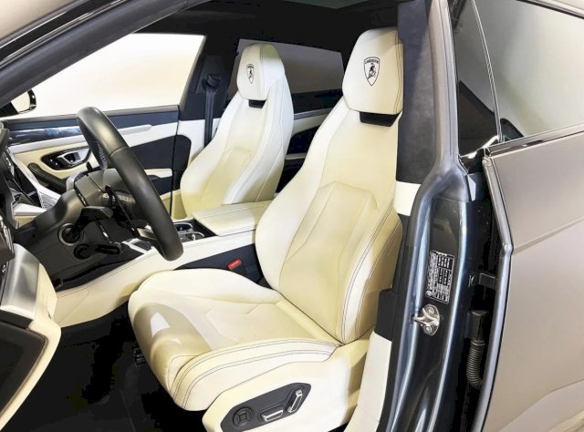 Lamborghini Lamborghini Urus  4.0 V8 650ch Biturbo