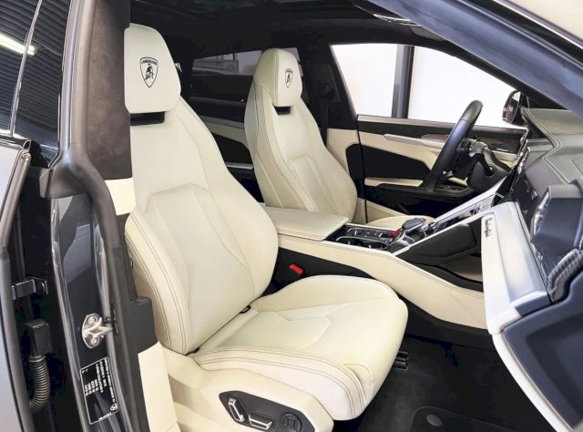 Lamborghini Lamborghini Urus  4.0 V8 650ch Biturbo