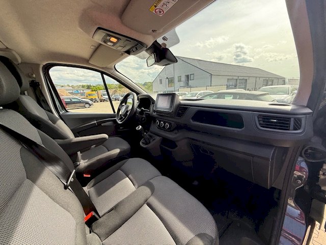 RENAULT Renault Trafic L2 DCI 150 CH ZEN