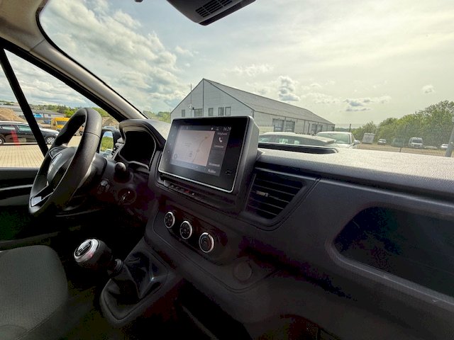 RENAULT Renault Trafic L2 DCI 150 CH ZEN