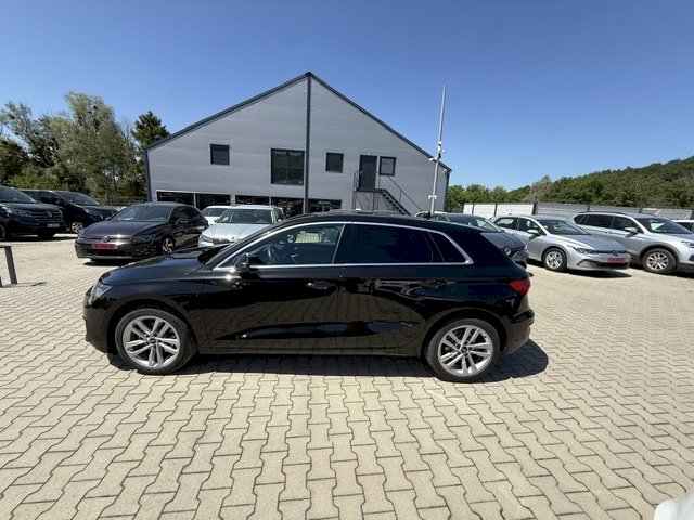 Audi Audi A3 SPORTBACK 30 TDI S-TRONIC