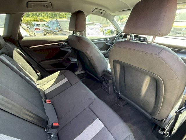 Audi Audi A3 SPORTBACK 30 TDI S-TRONIC