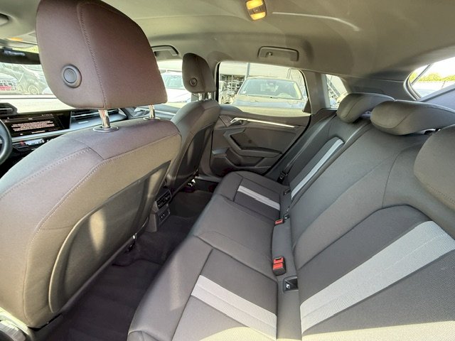 Audi Audi A3 SPORTBACK 30 TDI S-TRONIC