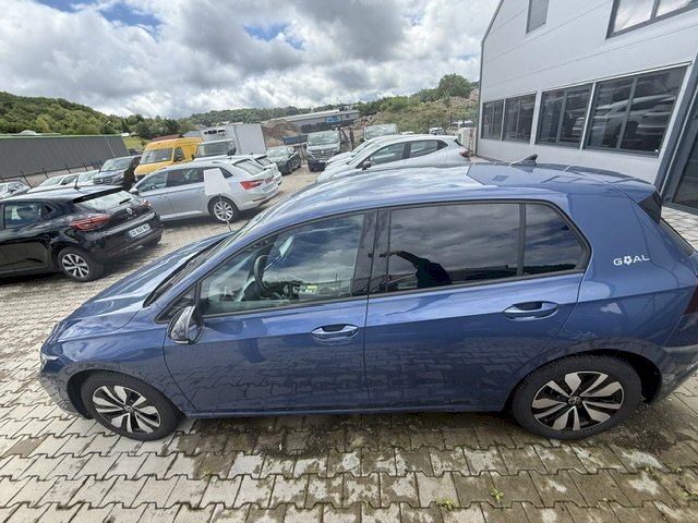VOLKSWAGEN Volkswagen Golf LIFE GOAL DSG 150 CH