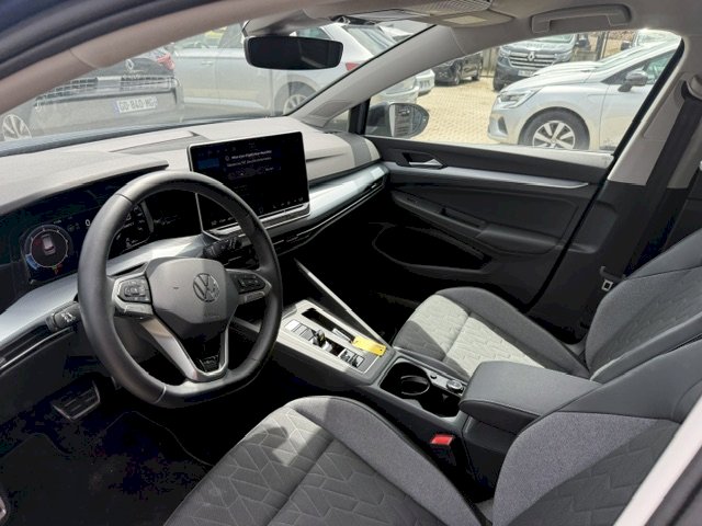 VOLKSWAGEN Volkswagen Golf LIFE GOAL DSG 150 CH