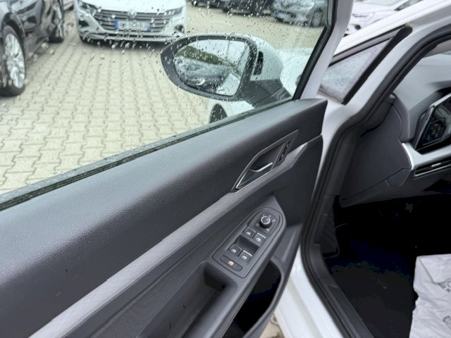 VOLKSWAGEN Volkswagen Golf LIFE 2.0 TDI 116 CH DSG