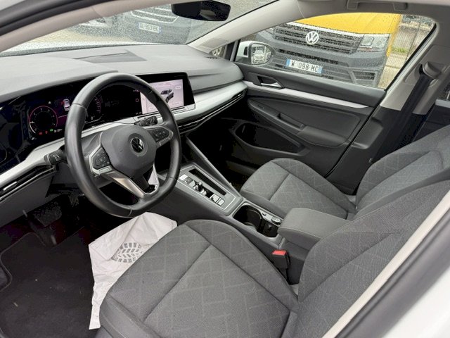 VOLKSWAGEN Volkswagen Golf LIFE 2.0 TDI 116 CH DSG