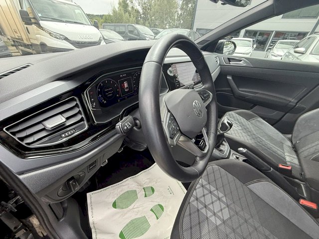VOLKSWAGEN Volkswagen Taigo Taigo R-Line 110 CH BVM6