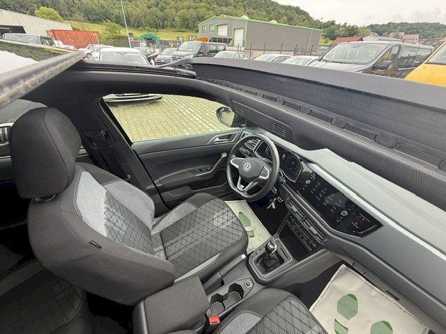 VOLKSWAGEN Volkswagen Taigo Taigo R-Line 110 CH BVM6