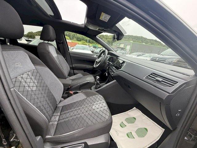 VOLKSWAGEN Volkswagen Taigo Taigo R-Line 110 CH BVM6