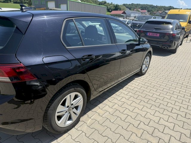 VOLKSWAGEN Volkswagen Golf Life 2.0 TDI SCR 115 CH BVM6