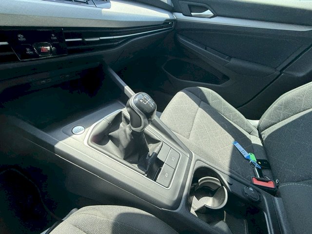 VOLKSWAGEN Volkswagen Golf Life 2.0 TDI SCR 115 CH BVM6