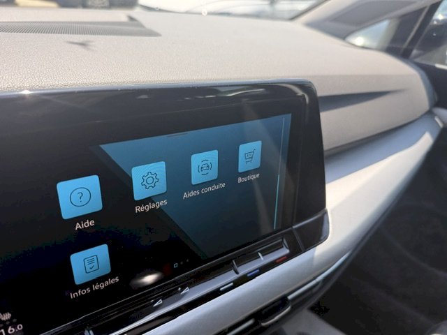 VOLKSWAGEN Volkswagen Golf Life 2.0 TDI SCR 115 CH BVM6