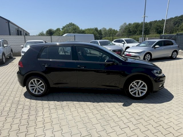 VOLKSWAGEN Volkswagen Golf VII 1.6 TDI 110ch Confortline Business DSG7 5p