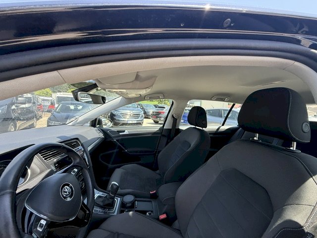 VOLKSWAGEN Volkswagen Golf VII 1.6 TDI 110ch Confortline Business DSG7 5p