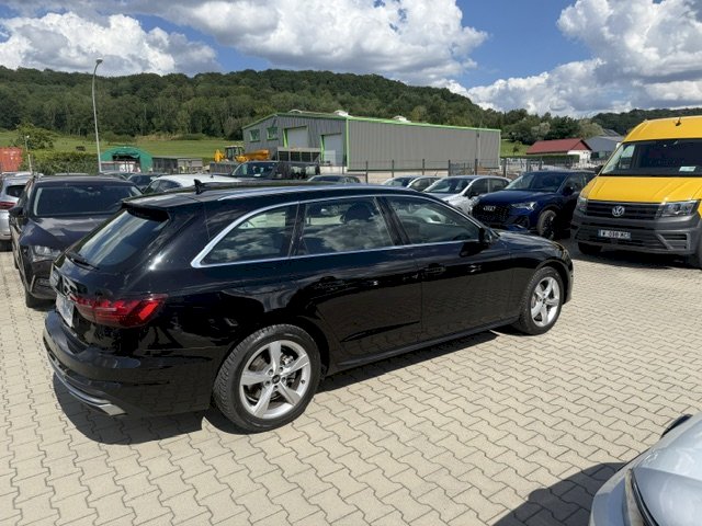 Audi Audi A4 V (B9) 40 TDI 204ch Design S tronic 7