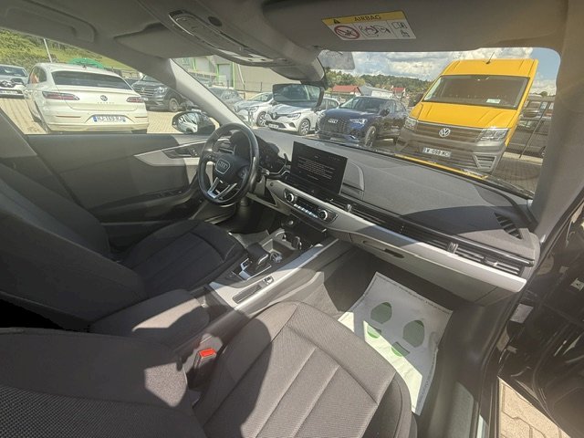 Audi Audi A4 V (B9) 40 TDI 204ch Design S tronic 7