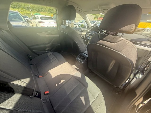 Audi Audi A4 V (B9) 40 TDI 204ch Design S tronic 7