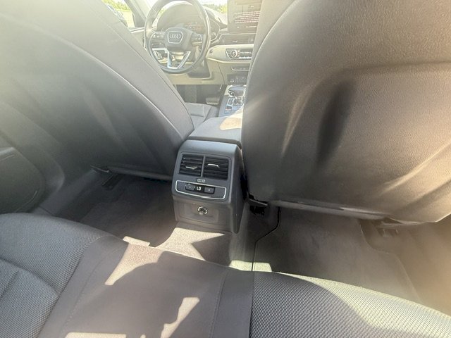 Audi Audi A4 V (B9) 40 TDI 204ch Design S tronic 7