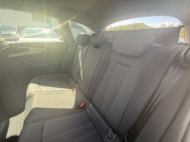 Audi Audi A4 V (B9) 40 TDI 204ch Design S tronic 7