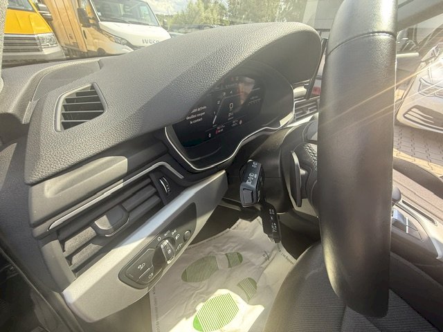 Audi Audi A4 V (B9) 40 TDI 204ch Design S tronic 7