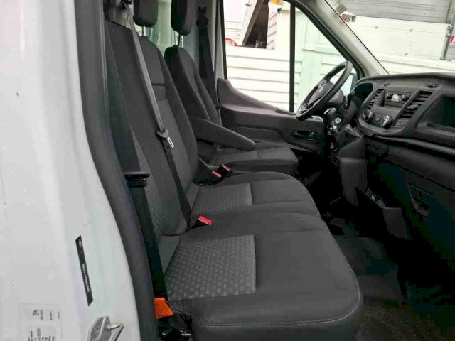 FORD Ford Transit L4 2.0 EcoBlue 130 ch Caisse HAYON