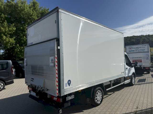 FORD Ford Transit L4 2.0 EcoBlue 130 ch Caisse HAYON
