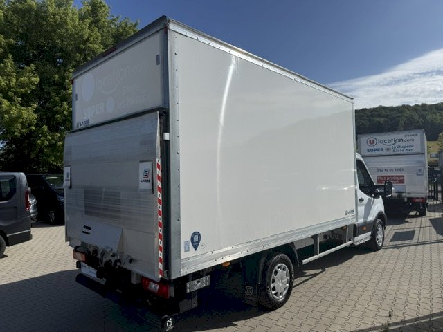 FORD Ford Transit L4 2.0 EcoBlue 130 ch Caisse HAYON
