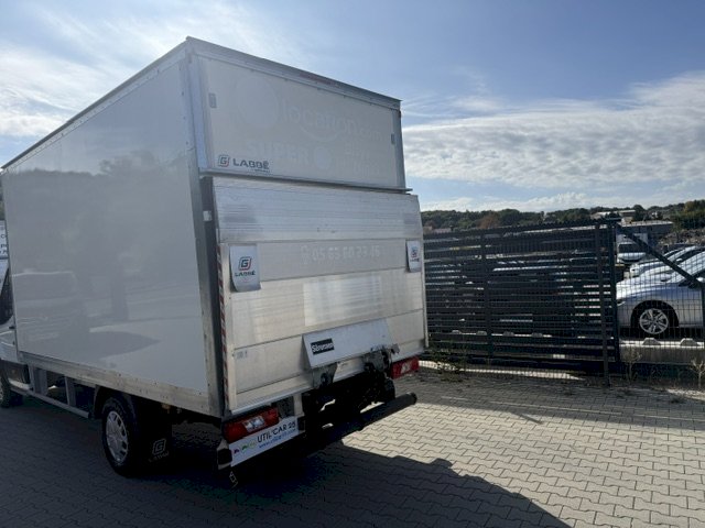FORD Ford Transit L4 2.0 EcoBlue 130 ch Caisse HAYON