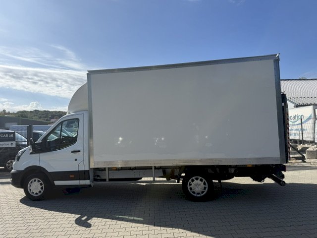 FORD Ford Transit L4 2.0 EcoBlue 130 ch Caisse HAYON