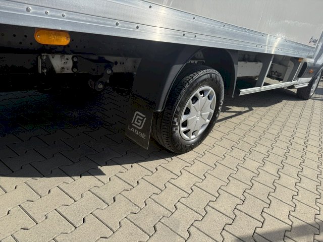 FORD Ford Transit L4 2.0 EcoBlue 130 ch Caisse HAYON