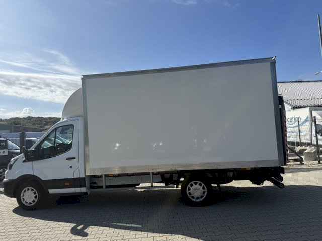 FORD Ford Transit L4 2.0 EcoBlue 130 ch Caisse HAYON