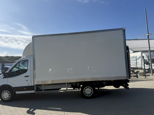 FORD Ford Transit L4 2.0 EcoBlue 130 ch Caisse HAYON