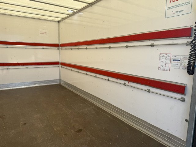 FORD Ford Transit L4 2.0 EcoBlue 130 ch Caisse HAYON